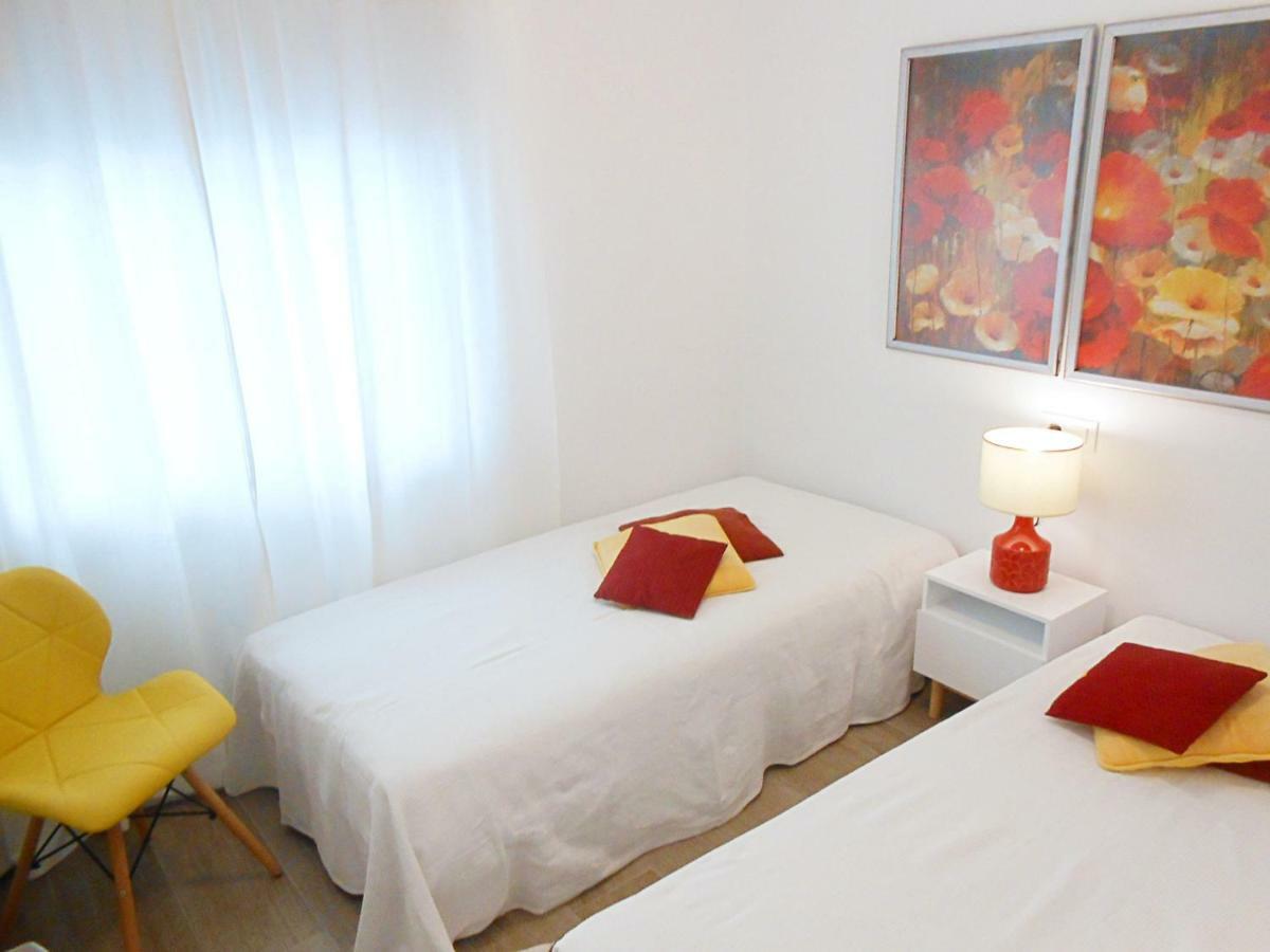 Apartamento Leman Appartamento Salou Esterno foto